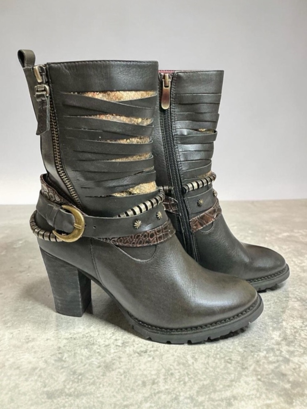 L'Artiste By Spring Step Makos Black and Snakeskin Heeled Boots Booties